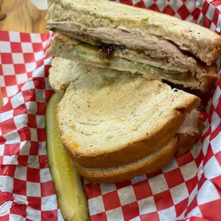 Turkey, brie, onion jam and Granny Smith apples