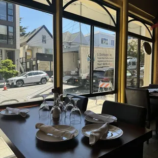 sushi and sashimi, interior
