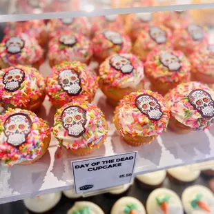 Day of the Dead Cupcakes