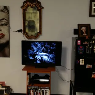 Marilyn smiles all over the place.