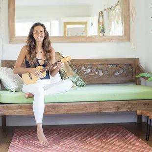 Noelani Love is a lifestyle coach, jewelry designer and musician.