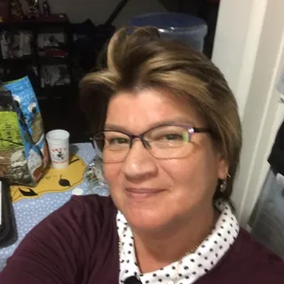 Yolanda V.