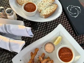 Trezo Mare Restaurant & Lounge