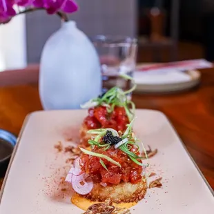 Noka Tartare (@joeynht)