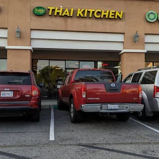 the outside of the restaurant