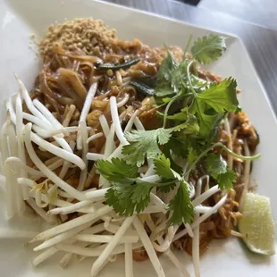 Chicken Pad Thai