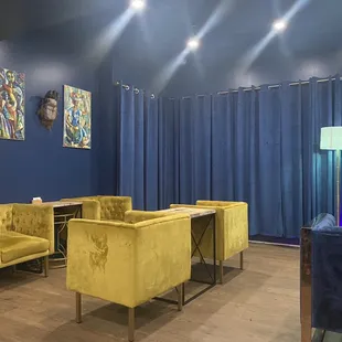 Seating area