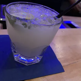 dessert, drink