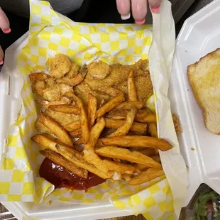 Catfish Plates