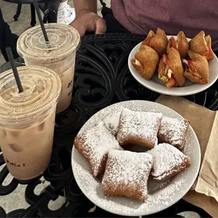Caprese Beignets