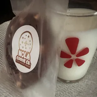 Red Velvet Deluxe Cookie