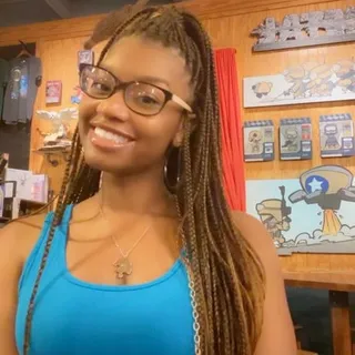 Kimari J.