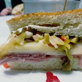 Muffuletta
