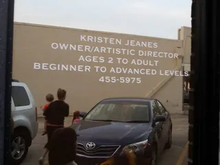 Dancer's Pointe