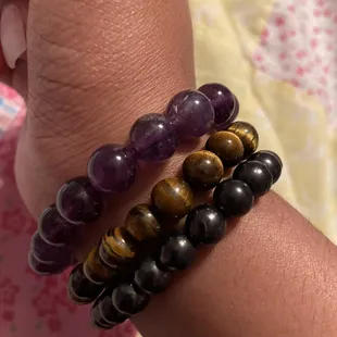 Amethyst, tigers eye, and shungite