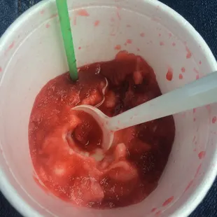 Stuffed snoball never lasts for the picture. Best snoball in town !