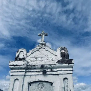 Two Saints cemetery walking tour
