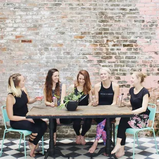 Grab your frans and let's make this yoga thing social!