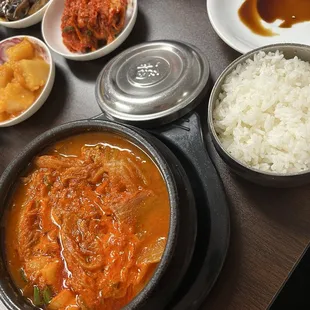 19. Kimchi-Jjigae