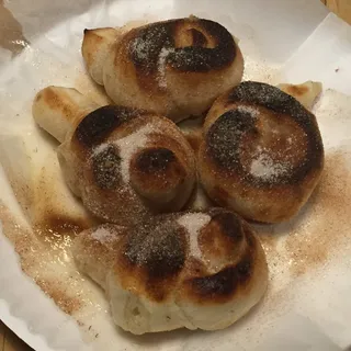 Cinnamon Knots