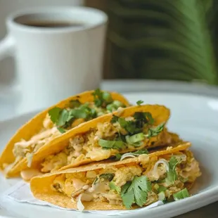 a plate of tacos
