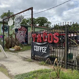 the entrance to the restaurant