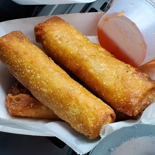 Egg rolls