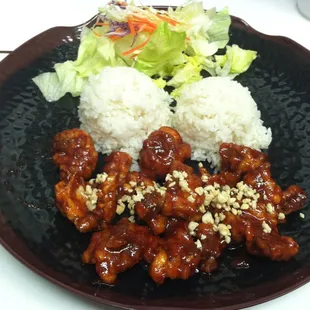 Yes!!! Korean Chicken is HERE!!