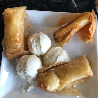 Fried banana with coconut ice cream