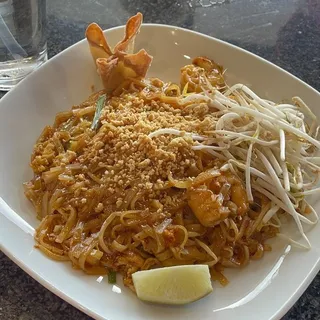 Pad thai lunch