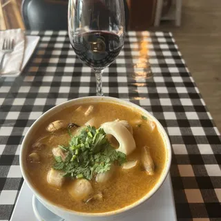 S4. Tom Yum Seafood