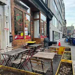 Sidewalk seating