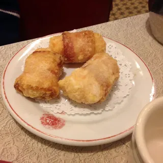 Shrimp and Bacon Rolls