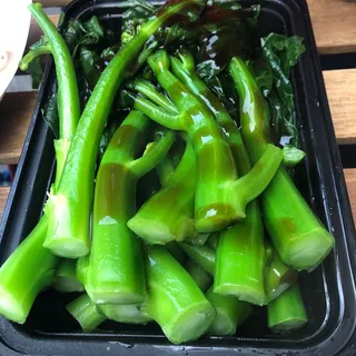 Chinese Broccoli in Oyster Sauce