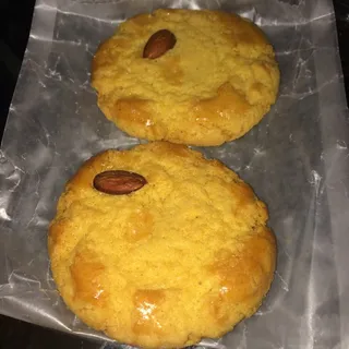 Almond Cookie