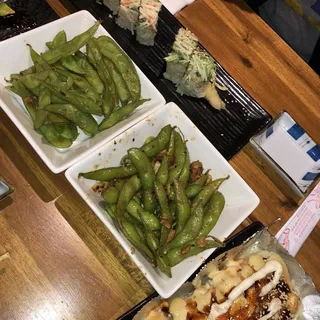 Spicy Garlic Edamane