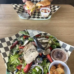 Berkeley salad with smoked chicken, Vincenzo sandwich