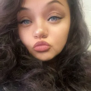 Deborak V.