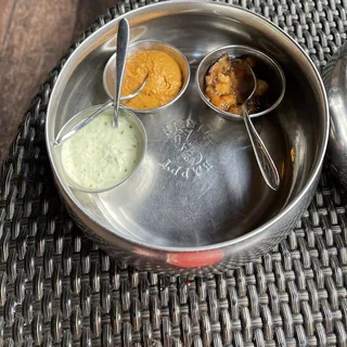 Tiffins Bread Service