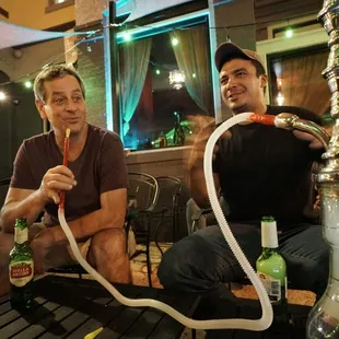 Can't ask for much more. Great friends, wonderful weather and a tasty hookah.
