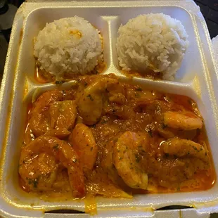 Spicy garlic butter shrimp :)...!!! Not spicy but still good :)...!!!