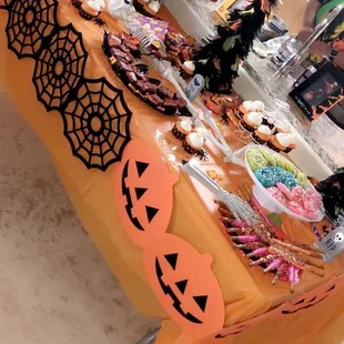 Treat table