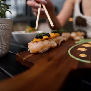 Scallops w/ caviar &amp; uni