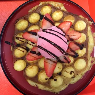 Strawberry ice cream Mochi