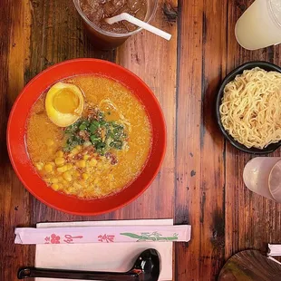 "Too spicy" with corn. Ginger tea. Extra noodles.