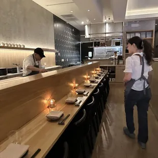 Sushi bar