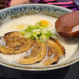 Tonkotsu Shio ramen