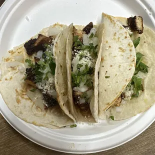 Way overpriced &amp; super DRY