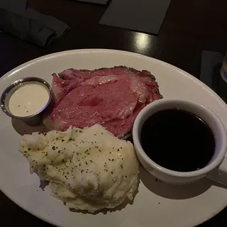Slow Roasted 14 Oz. Prime Rib