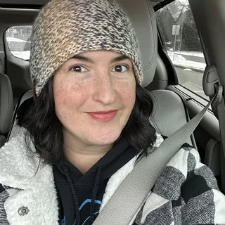 Laura R.